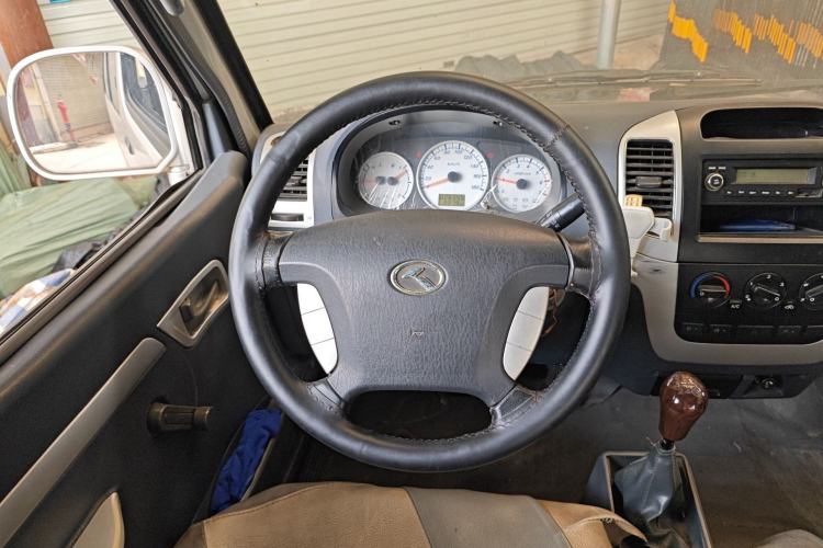 Used King Long Golden Way 2015 2.0L Value-Packed Practical Version 4G21B Steering Wheel