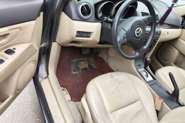 Used Mazda 3 2010 1.6L Automatic Classic Stylish Version
