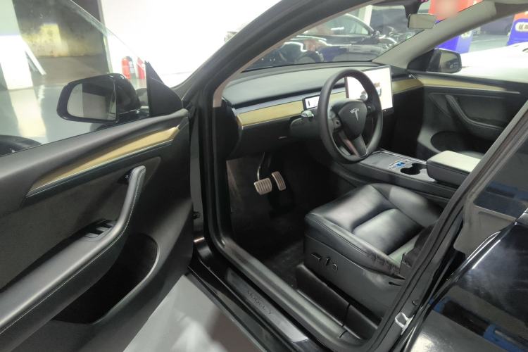 Used Tesla Model Y 2021 Performance High-Performance All-Wheel-Drive Version