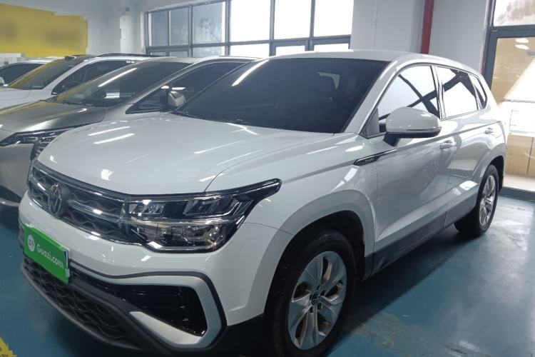 Used Volkswagen Tharu 2023 300TSI Two-Wheel-Drive Crescent Edition