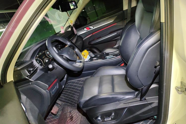 Used Lynk & Co 01 2021 2.0TD Two-Wheel-Drive Pro Trim Left Front Seat