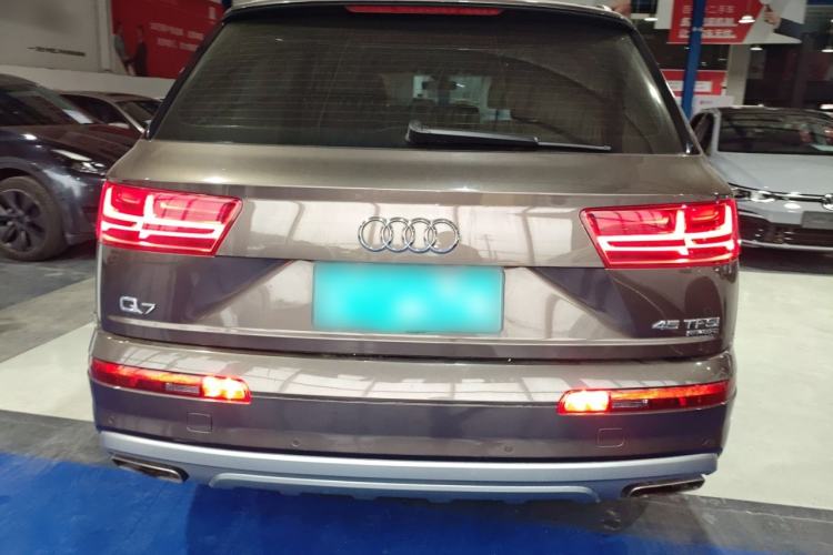 Used Audi Q7 2016 45 TFSI Technology Edition Rear