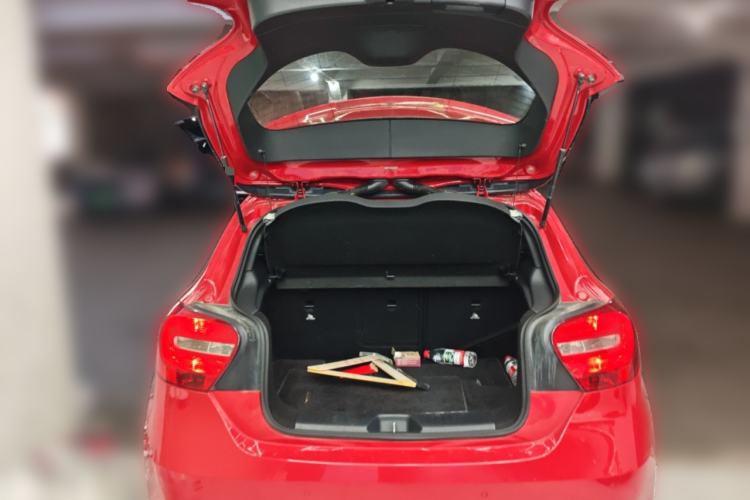 Used Mercedes-Benz A-Class 2013 A 180 Fashion Model Trunk