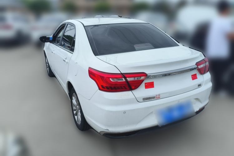 Used Geely Auto Vision 2019 Upgraded Model 1.5L Manual Luxury Version China V Standard