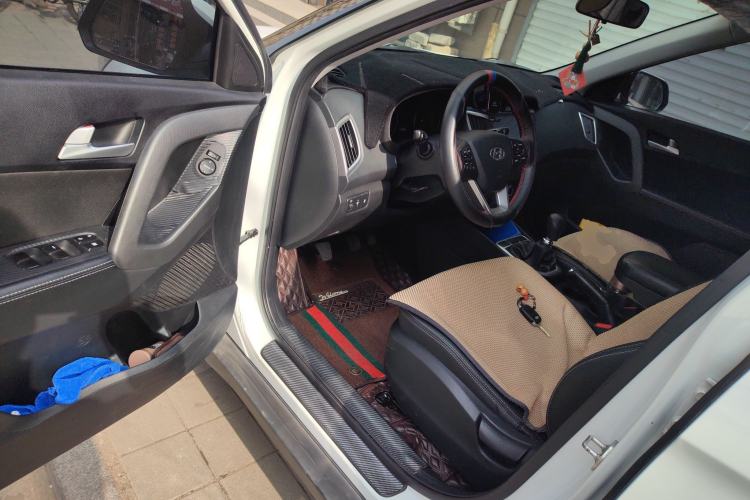 Used Hyundai ix25 2017 1.6L Manual Fashion Model
