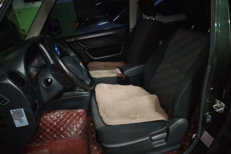 Used Suzuki Jimny 2015 1.3 AT JLX Left Front Seat