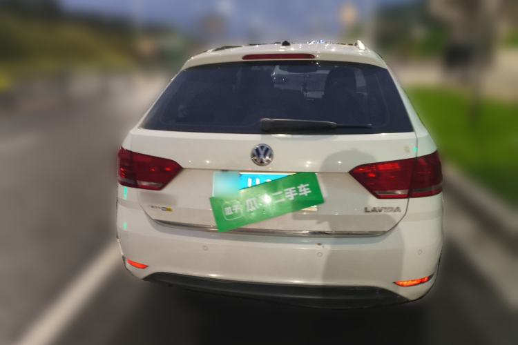 Used Volkswagen Gran Lavida 2015 1.6L Automatic Comfort Edition Rear