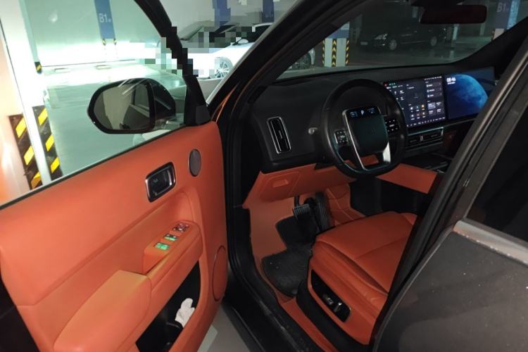 Used Li Auto L8 2023 Max model Interior 3