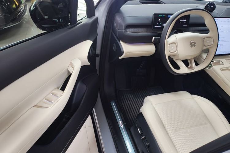 Used Nio ES6 2023 75 kWh
