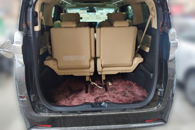 Used Toyota Vellfire 2021 Crown Dual-Engine 2.5L HV Prestige Edition Trunk