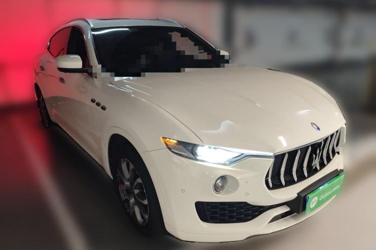 Used Maserati Levante 2016 3.0T Standard Edition Front Right 45 Deg