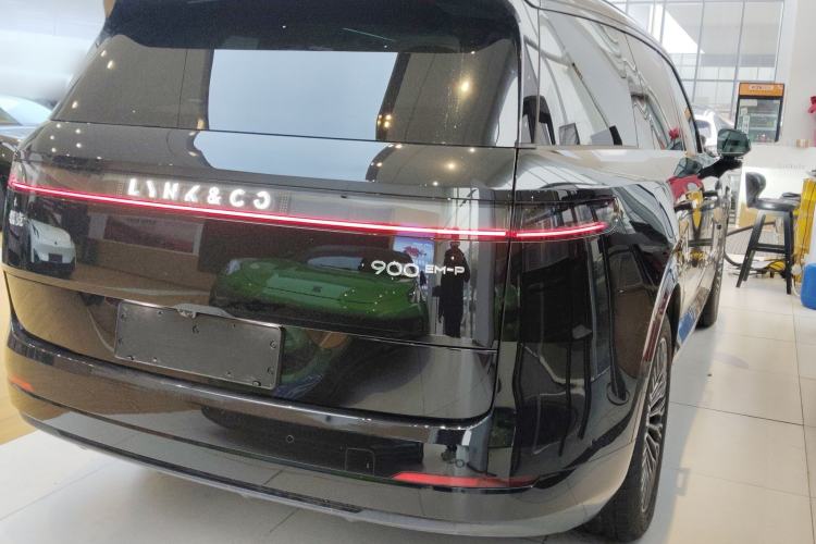 Used Lynk & Co 900 2025 2.0T Exploration Edition