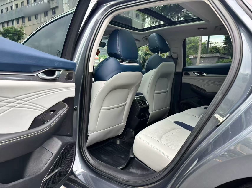 Geely Auto Preface 2023 2.0TD Prestige Version — снимка 18