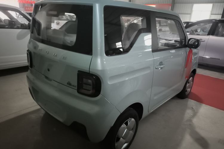 Used Geely Galaxy Panda 2024 Panda Mini 200km Endurance Bear Rear Right 45 Deg