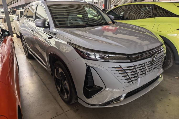 Used Changan CS75 PLUS iDD 2023 ZhiDian iDD Smart Leading Model