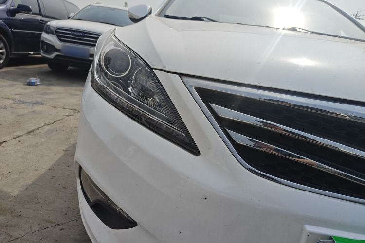 Used CHANGAN Eado 2016 1.6L Manual Fashion Edition