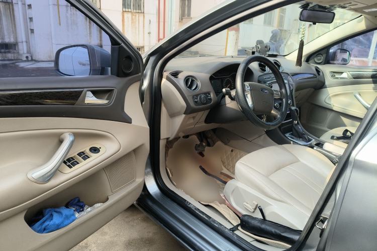 Used Ford Mondeo 2011 2.0L GTDi 200 Fashion Edition