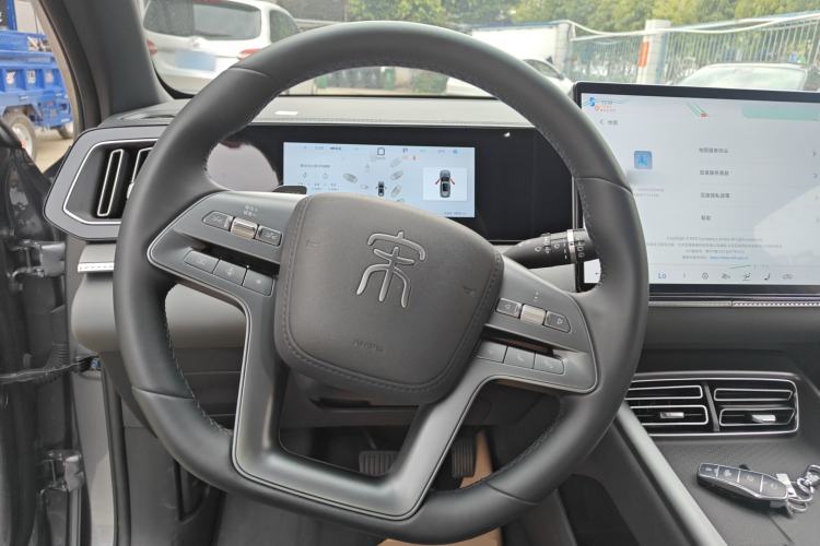 Used BYD Song Pro New Energy 2025 Second-Generation Intelligent Driving Version DM-i 115KM Excellence Edition Steering Wheel