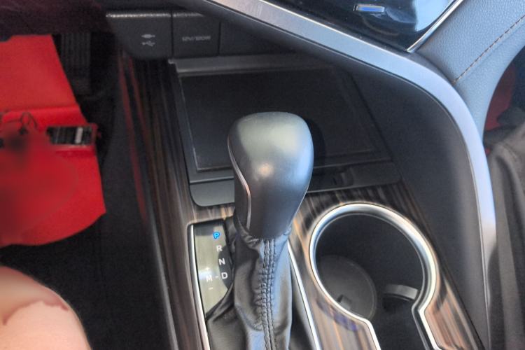 Used Toyota Camry 2019 Revised Version 2.0G Luxury Edition
