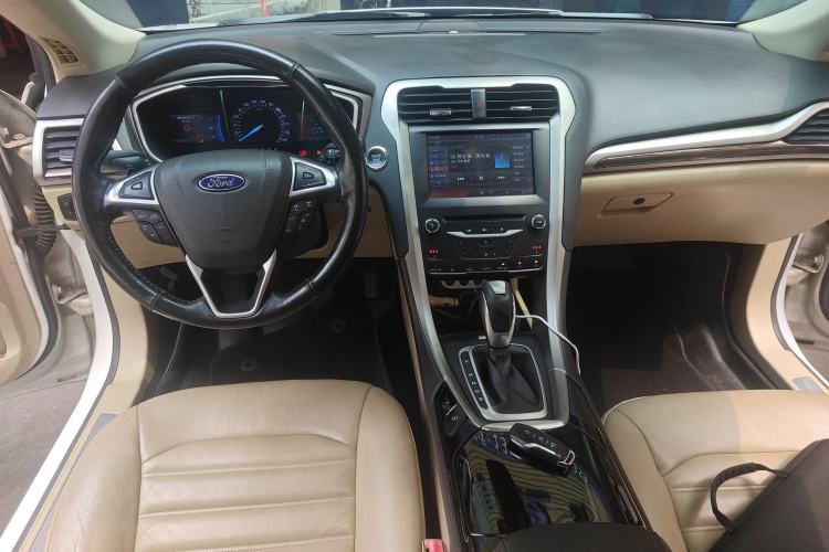 Used Ford Mondeo 2013 2.0L GTDi 200 Luxury Model