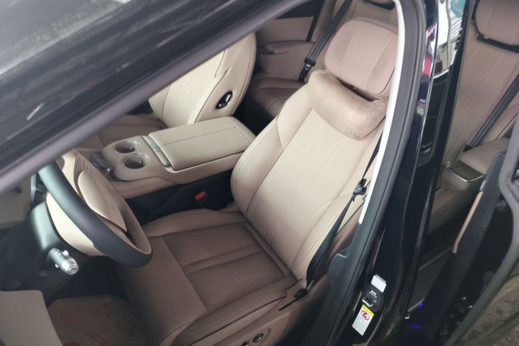 Used XPeng X9 2024 640 All-Wheel Drive High-Performance Max Left Front Seat