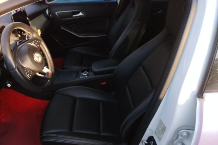 Used Mercedes-Benz GLA 2016 GLA 220 4MATIC Fashion Edition
