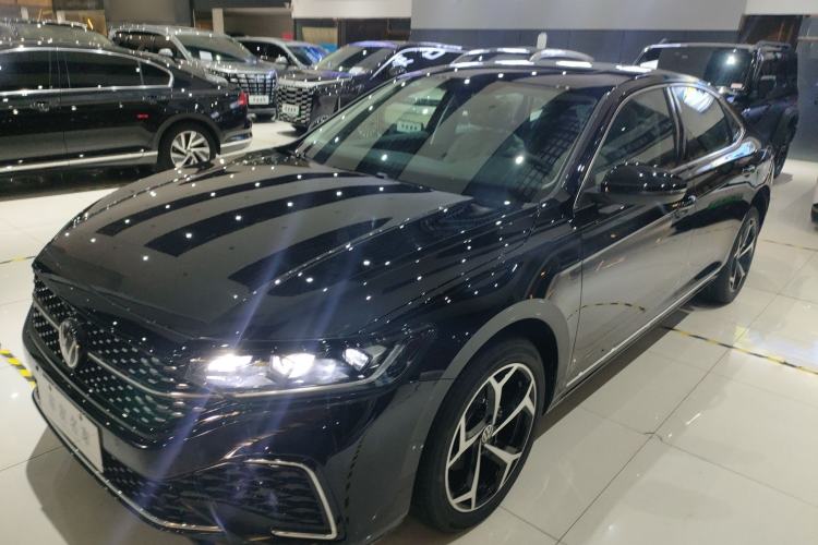 Used Volkswagen Passat 2026 Model, Outstanding 380TSI Xingkong Longteng Edition