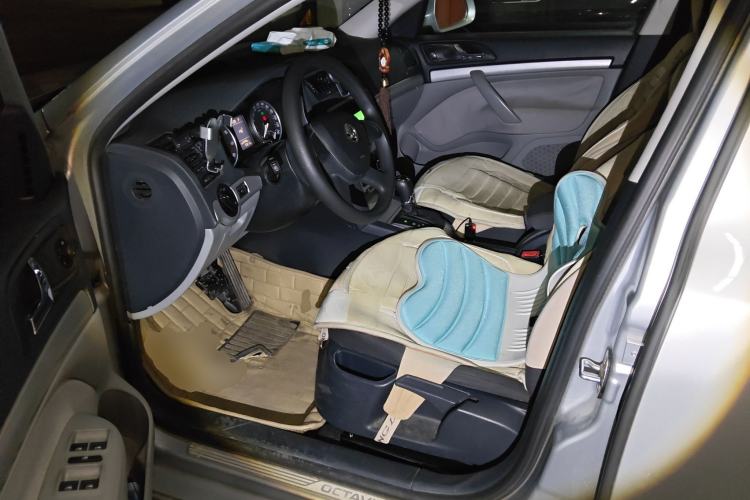 Used Skoda Octavia 2014 1.6L Automatic Yijie Edition