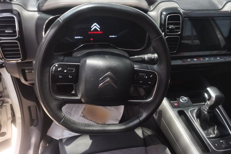 Used Citroen C5 AIRCROSS 2017 350THP Fashion Edition Steering Wheel