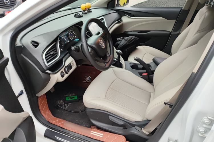 Used Buick GT 2017 15N Manual Elite Version Driver Seat