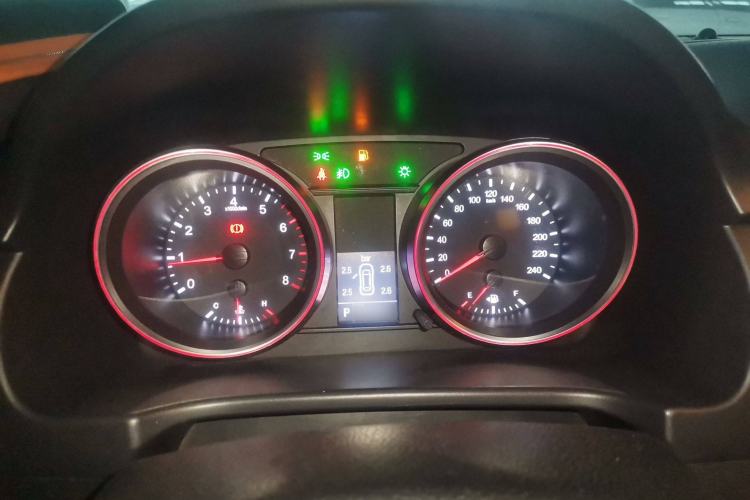 Used Haval H6 2015 Sport Edition 1.5T Automatic Two-Wheel Drive Luxury Model