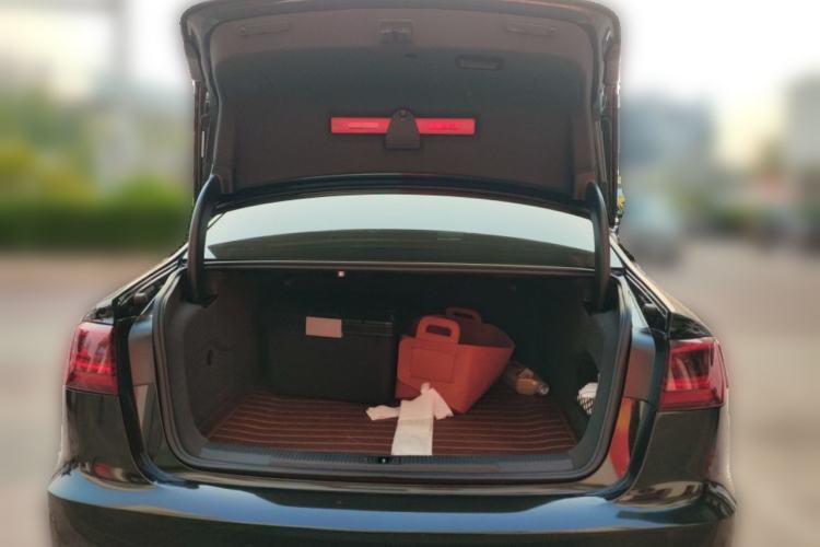 Used Audi A6L 2018 30th Anniversary Edition 35 TFSI Fashion Model Trunk