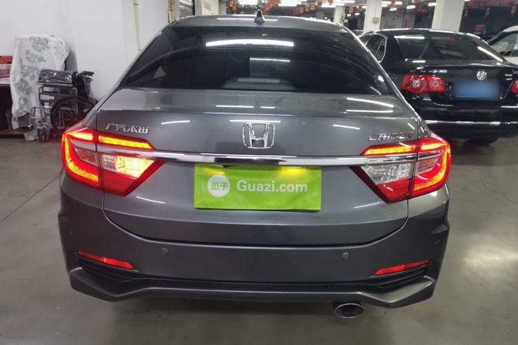 Used Honda Crider 2015 1.8L automatic luxury edition