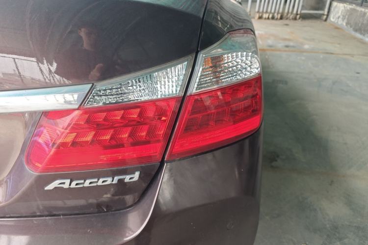 Used Honda Accord 2014 2.0L EX Luxury Edition Exterior 3