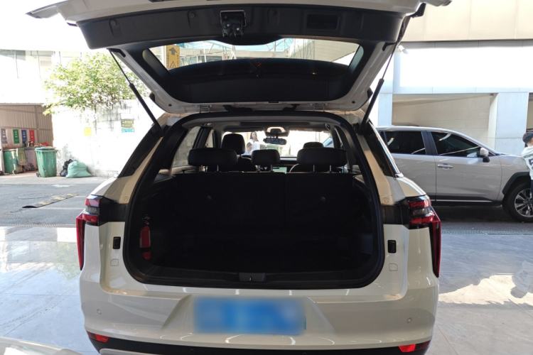 Used Venucia Star 2021 260T Automatic 48V Mild Hybrid Turbocharged Star Achieve Edition