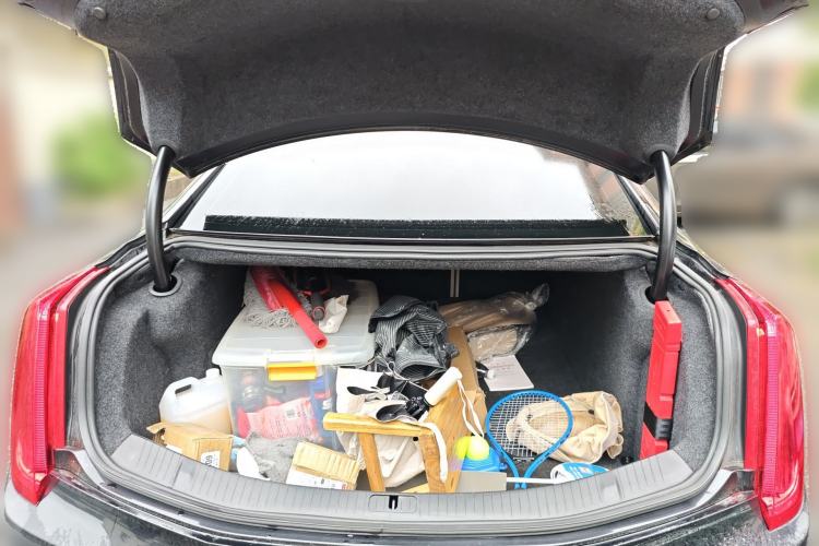 Used Cadillac XTS 2014 28T Comfort Version Trunk