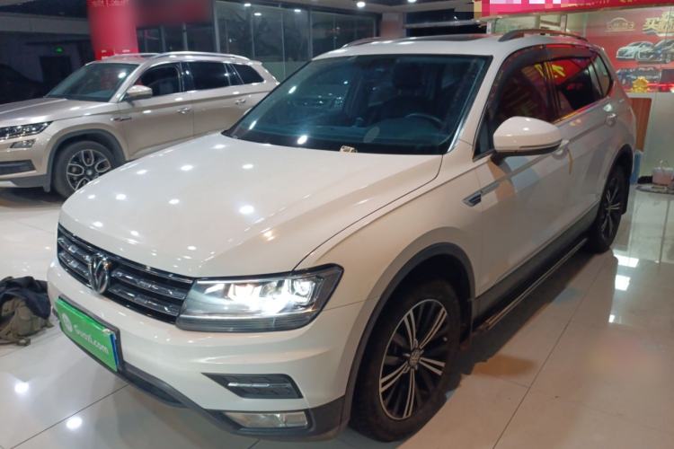 Used Volkswagen Tiguan L 2020 330TSI Automatic Two-Wheel Drive Panoramic Comfort Edition China VI Standard