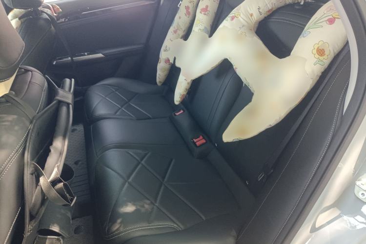 Used Geely Galaxy L6 2024 125km PLUS Dragon Edition
