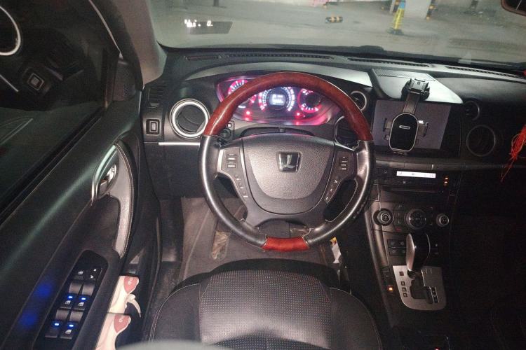 Used Luxgen Great 7 SUV 2014 Honor Collection Edition 2.2T Two-Wheel Drive Smart Model