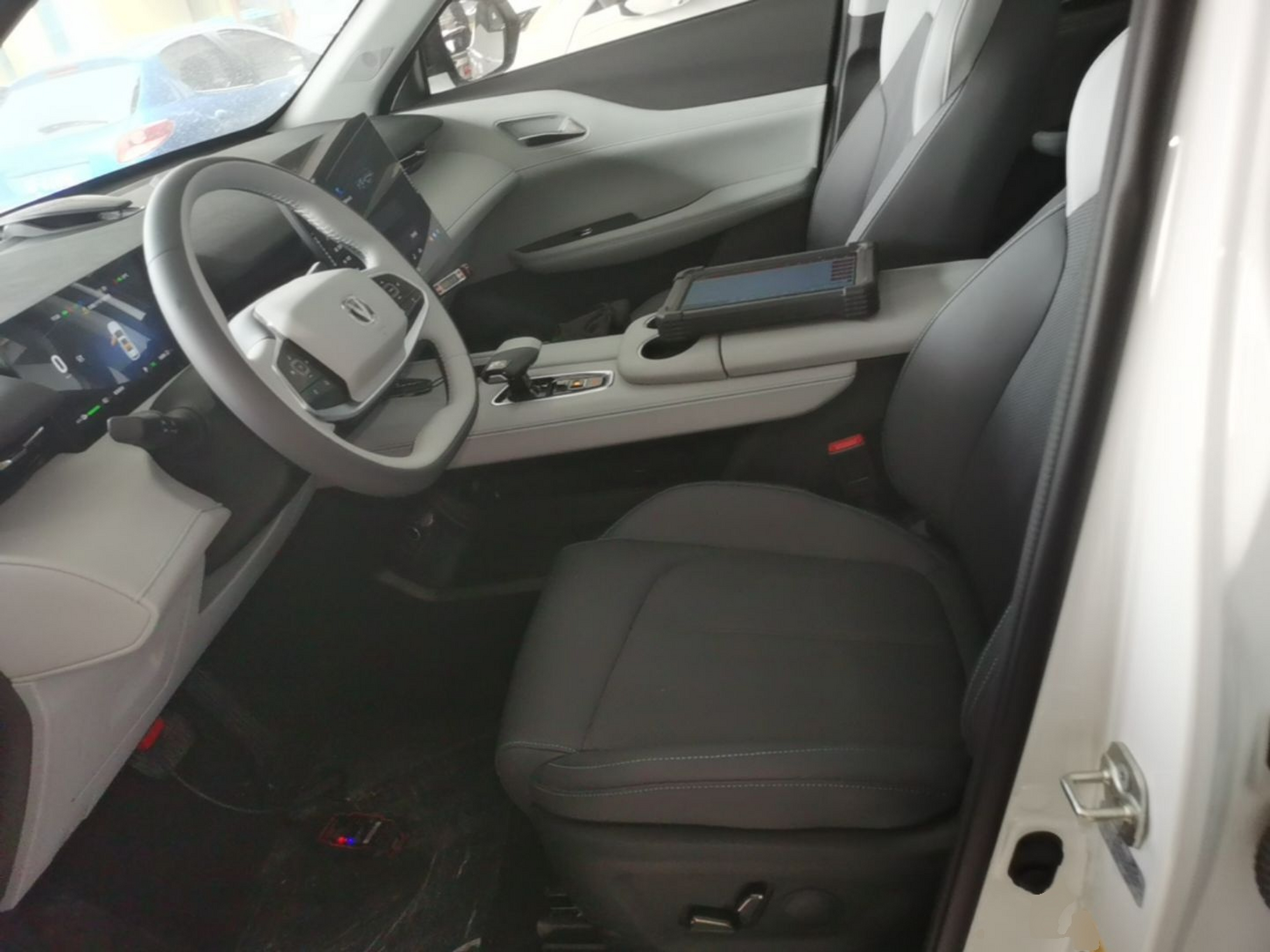 Vordere Reihe im Auto