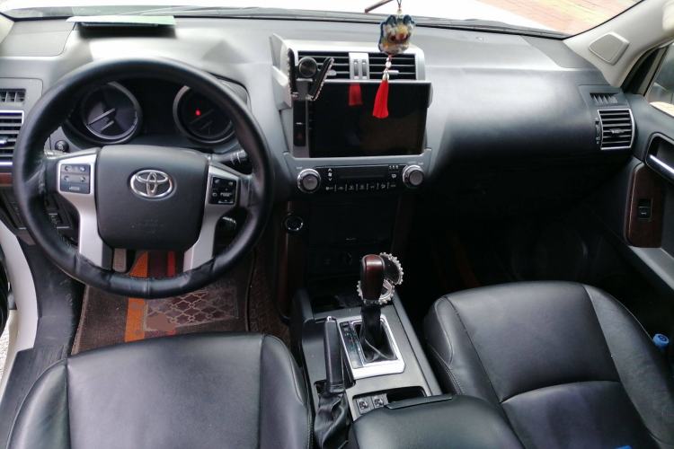 Used Toyota Prado 2014 4.0L Automatic TX-L
