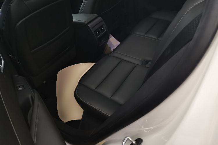 Used Cadillac XT4 2020 28T Two-Wheel-Drive Leading Version Left Rear Seat