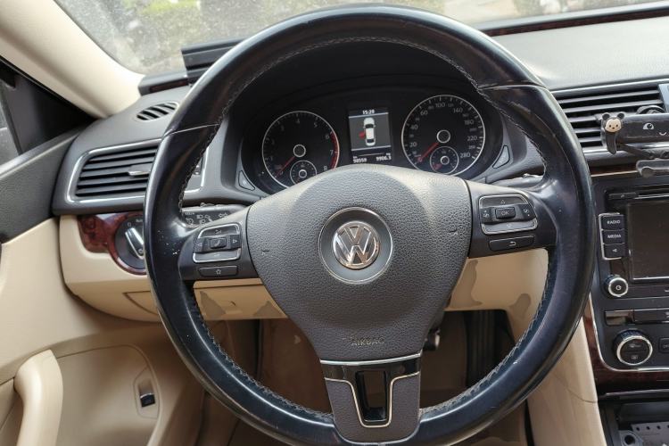 Used Volkswagen Passat 2011 1.8TSI DSG Prestige Edition
