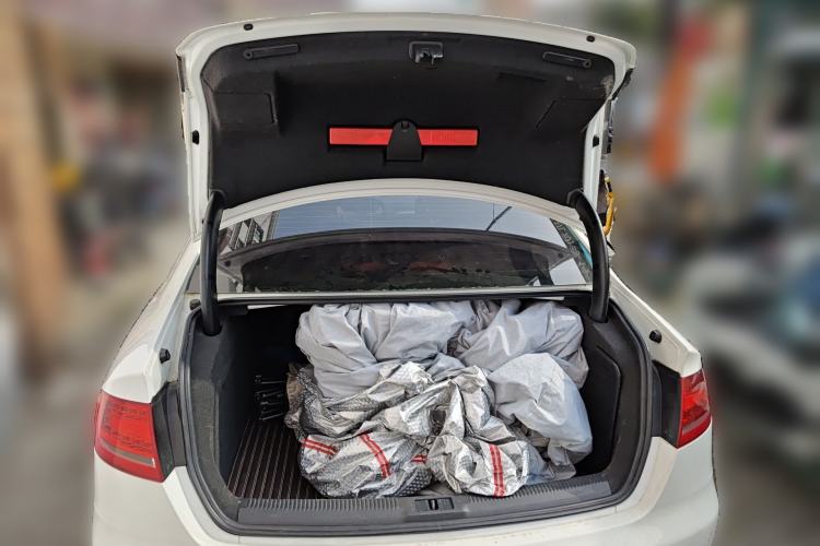 Used Audi A4L 2011 2.0 TFSI Standard Model
