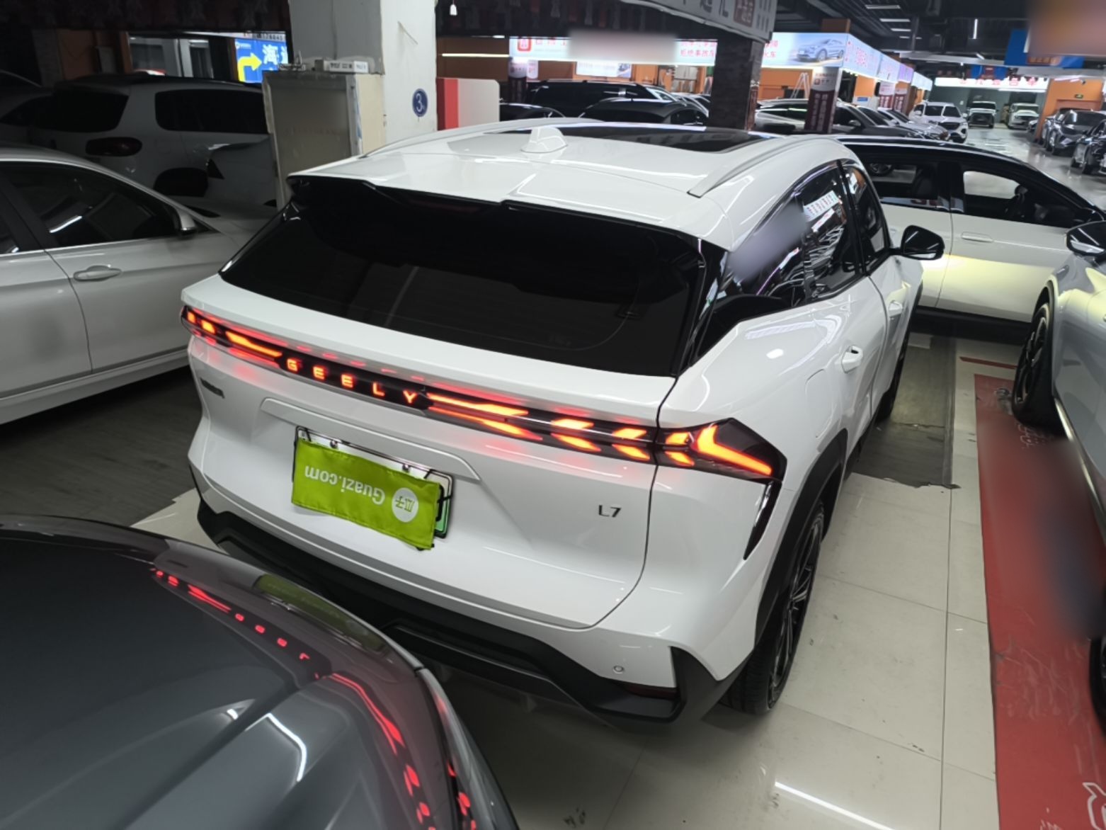 Geely Galaxy L7 2023 1.5T 115 km PLUS — снимка 6