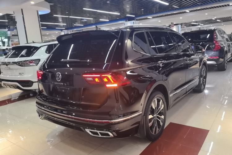 Used Volkswagen Tiguan L 2024 Outstanding Model 330TSI Automatic Two-Wheel Drive R-Line Dragon Glory Edition