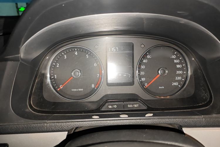 Used Volkswagen Gran Lavida 2014 1.6L Automatic Sport Edition
