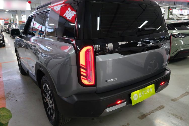 Used BAIC Off-Road BJ30 2026 Model Traveler 1.5T DCT Two-Wheel Drive Seven-Seat Version
