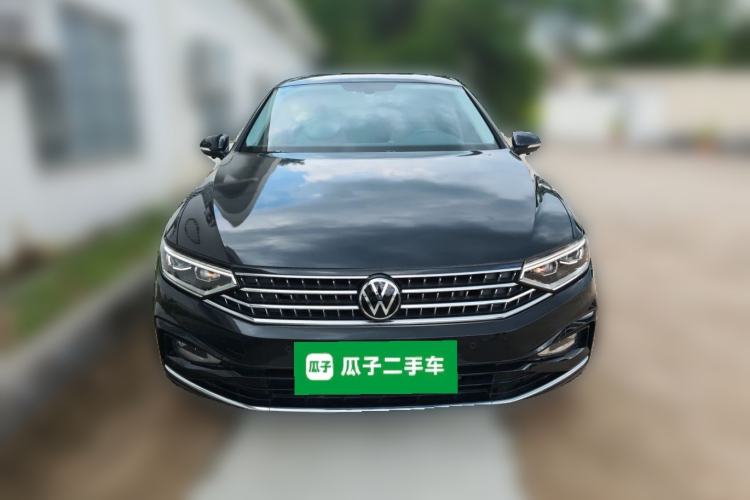 Used Volkswagen Magotan 2023 2 Million Units Limited Edition 330TSI DSG Leading Version