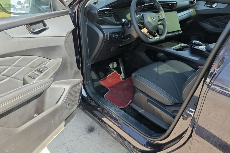 Used Cowin Kunlun 2023 Kunlun 300 Mountain Peak R Edition Driver Seat